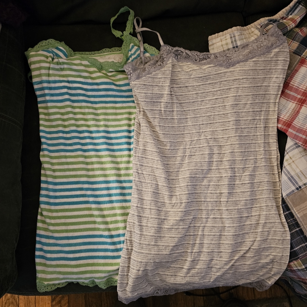 2 aeropostale cami tank tops
